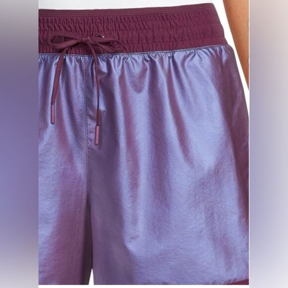 NWT Women’s Workout Shorts Purple Maroon Shine Shorts Plus Size XXL (20) CASUAL - Picture 3 of 6